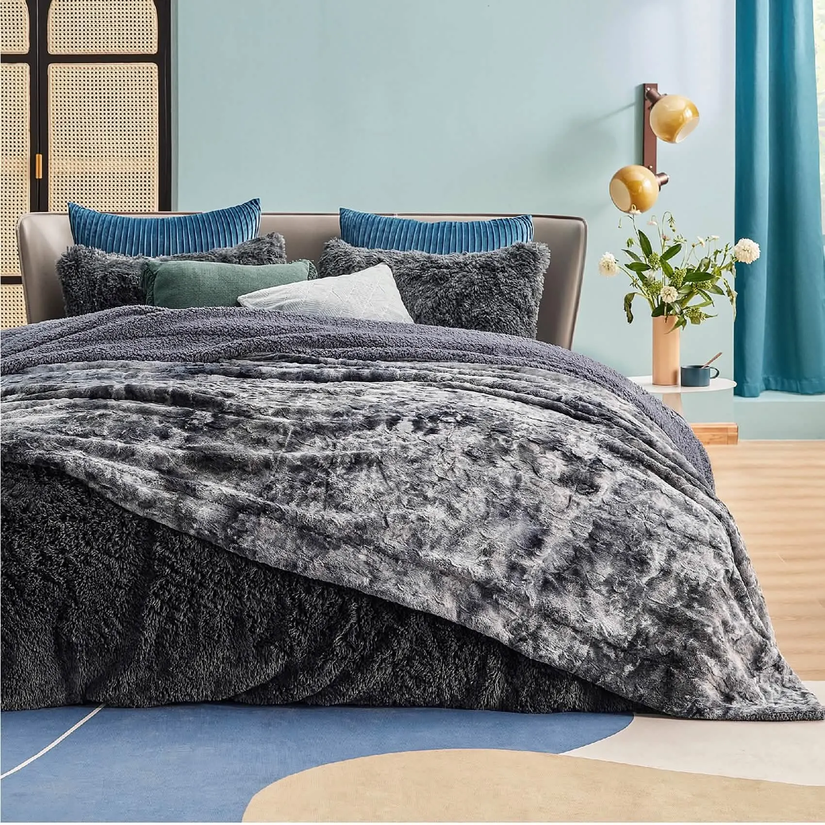 Faux Fur and Sherpa Tie-dye Reversible Blanket