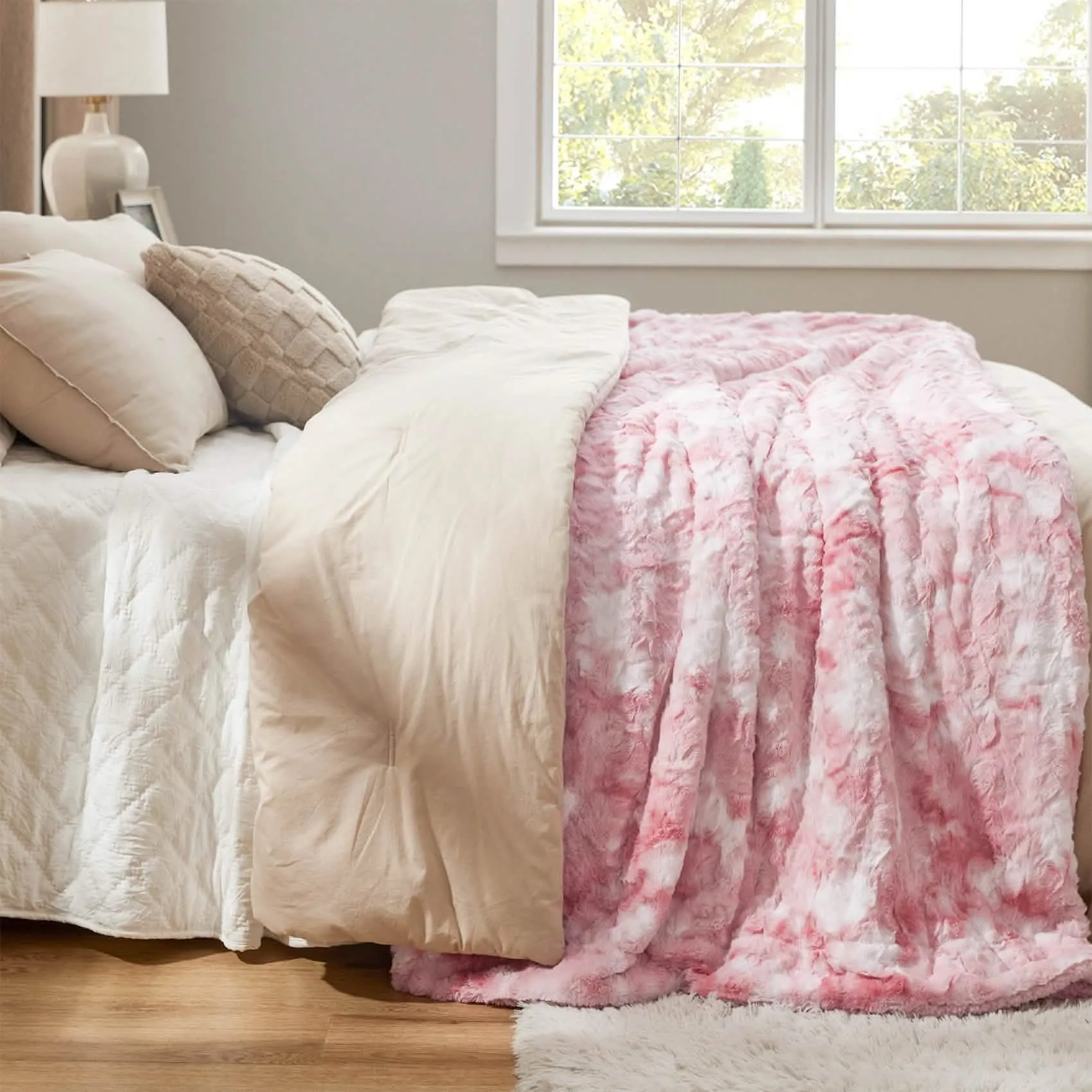 Faux Fur and Sherpa Tie-dye Reversible Blanket