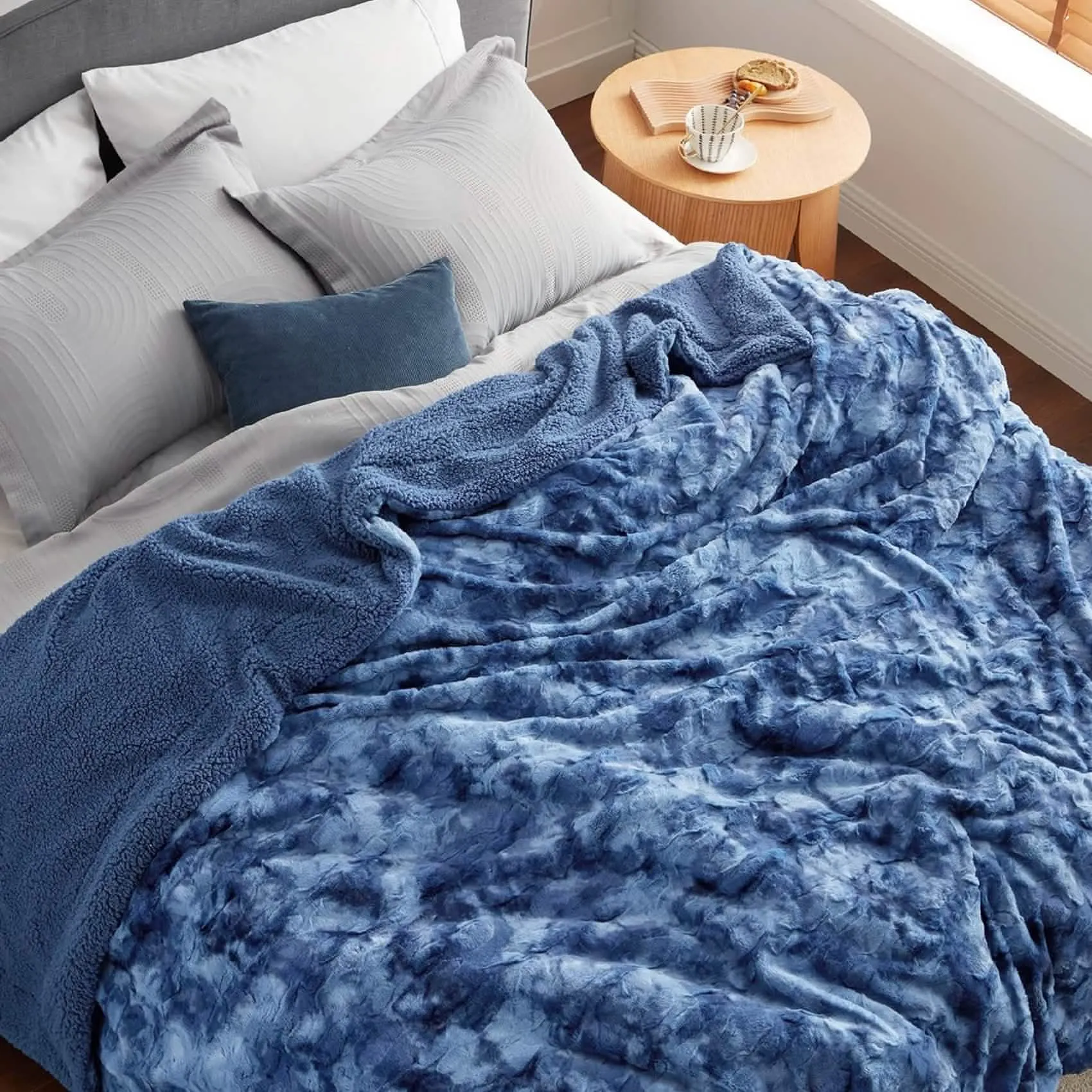 Faux Fur and Sherpa Tie-dye Reversible Blanket