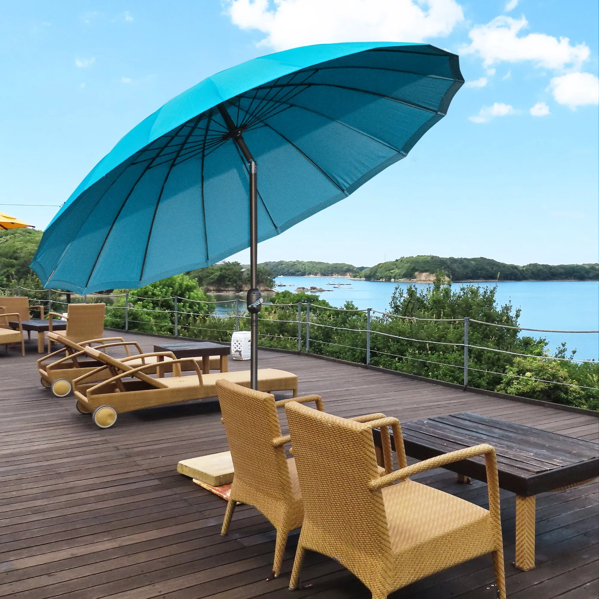 Outsunny 2.6m Round Curved Adjustable Parasol Sun Umbrella Metal Pole Turquoise