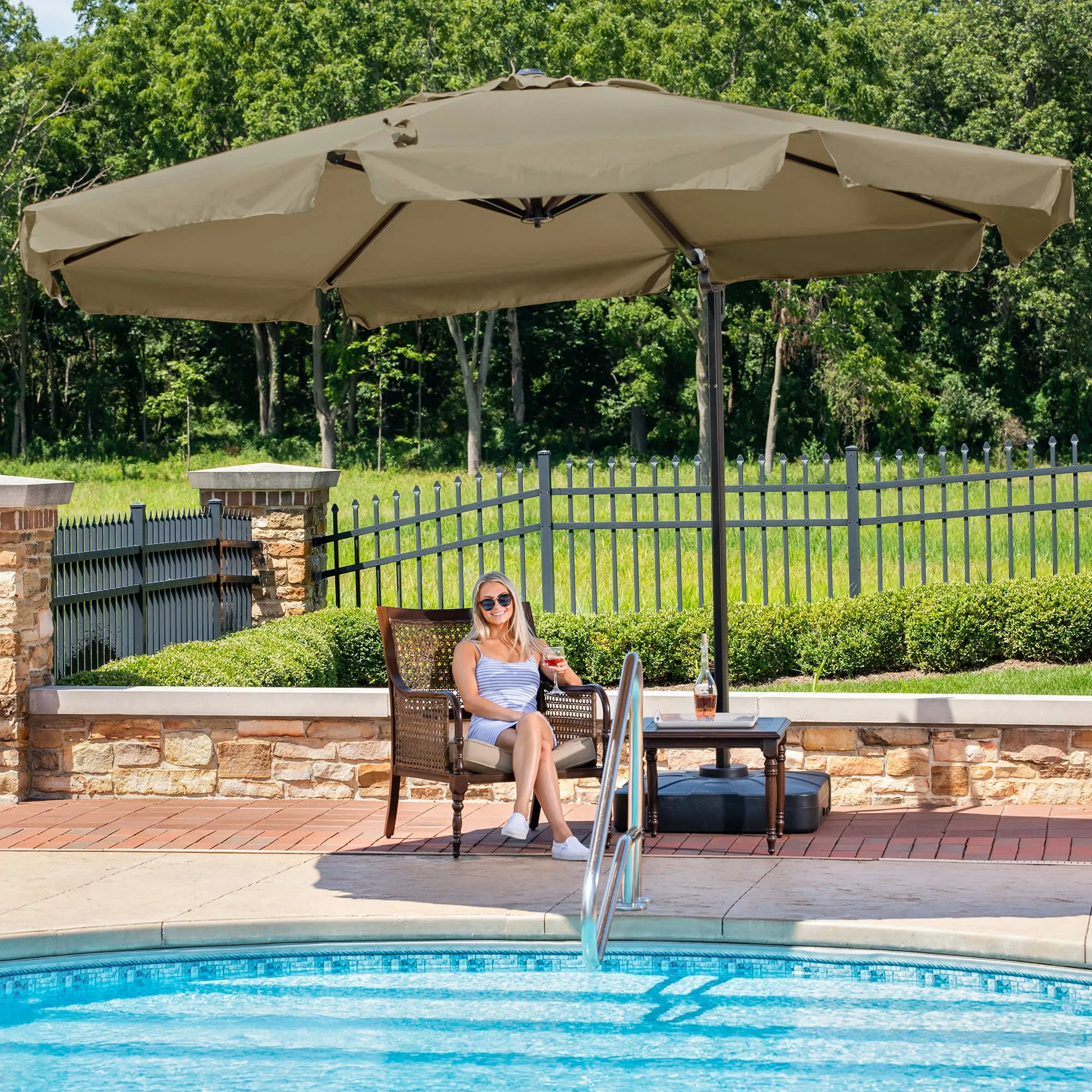 Victoria 13-ft Octagonal Cantilever Patio Umbrella in Sunbrella Acrylic